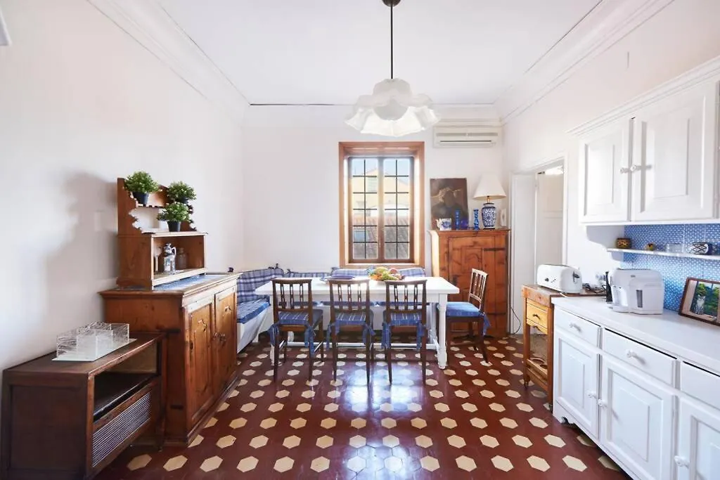 Ca' Fenice, Charming Apartment In San Marco, Sleep 7 Venecia