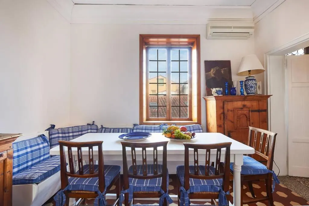 Ca' Fenice, Charming Apartment In San Marco, Sleep 7 Venecia